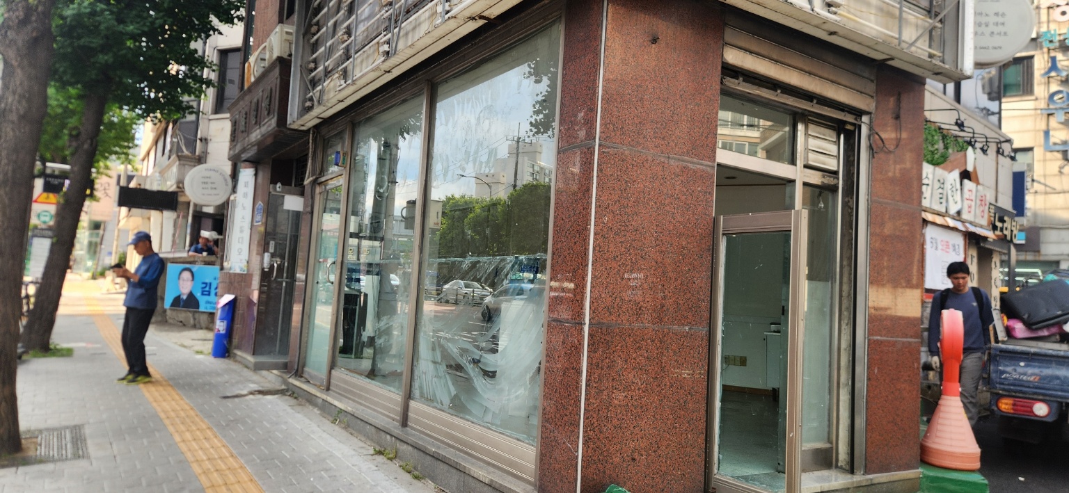 서울 노원 부동산 사무실 철거 및 폐기물 정리 완료
